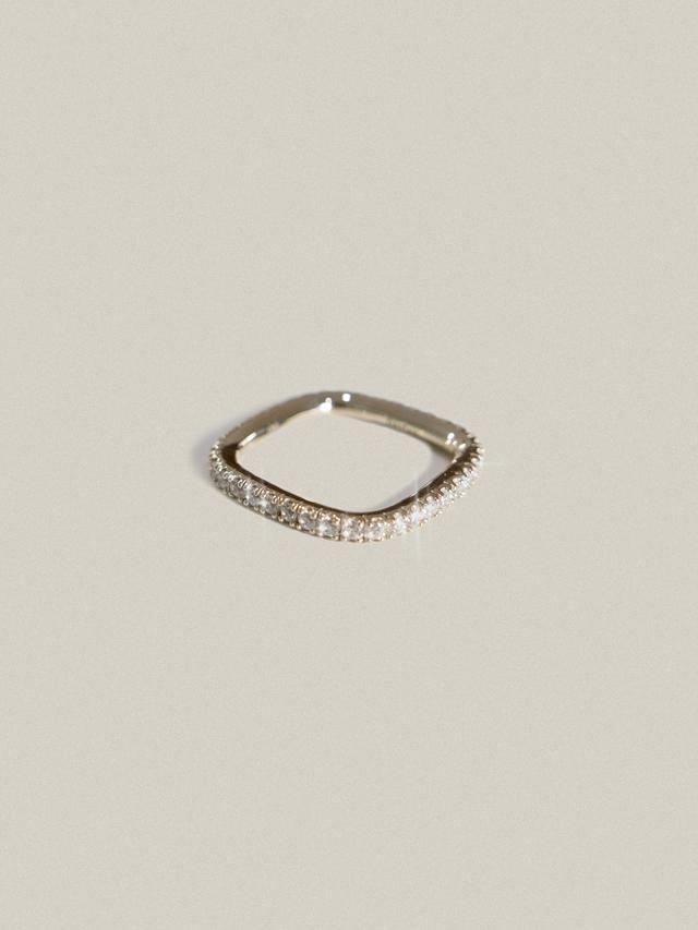 14K Square Border Ring Pave