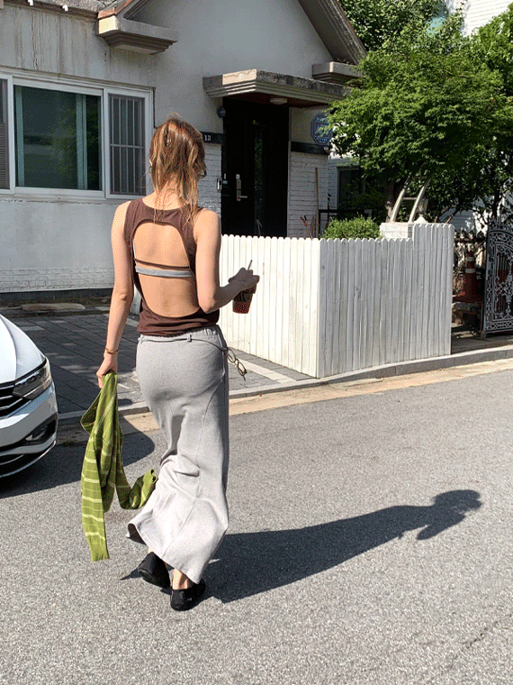 하이드 backless sleeveless
