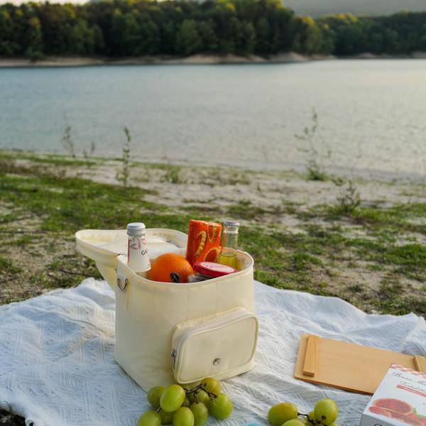 Valmont Yacht Club Cooler Bag