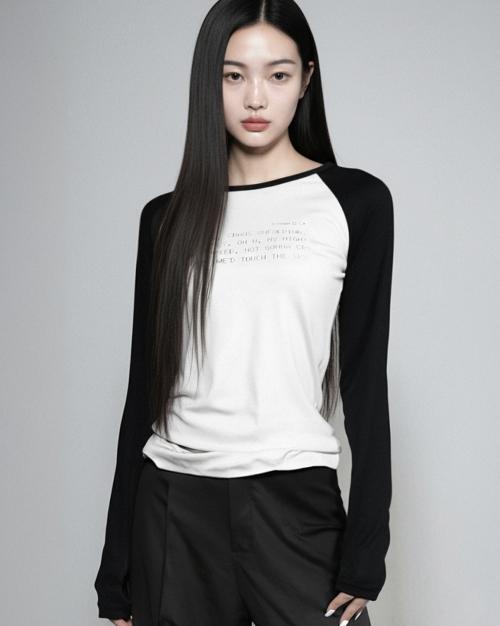 Drowning 루즈핏 레글런 롱슬리브 화이트