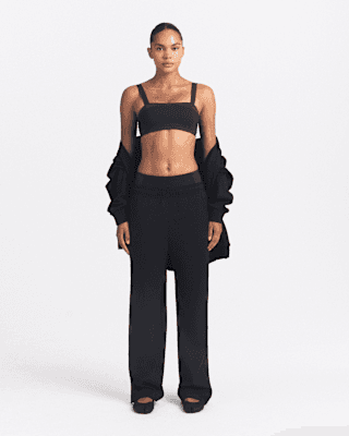 나이키스킴스 트리코