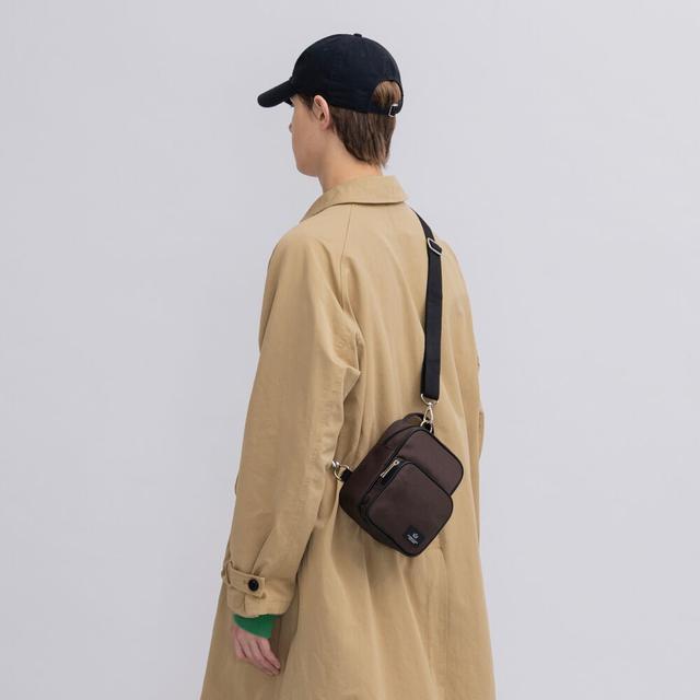 [ATEMSTUDIO] 블래스트 미니 슬링백 브라운