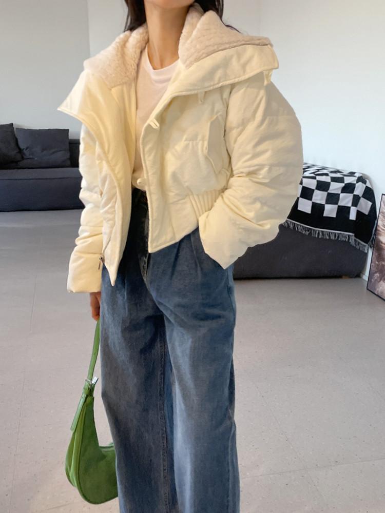 (주문폭주 일주일 이상 소요)뮤뮤 빅카라 양털 덤블 배색 세일러 빅카라 덕다운 숏 크롭 패딩