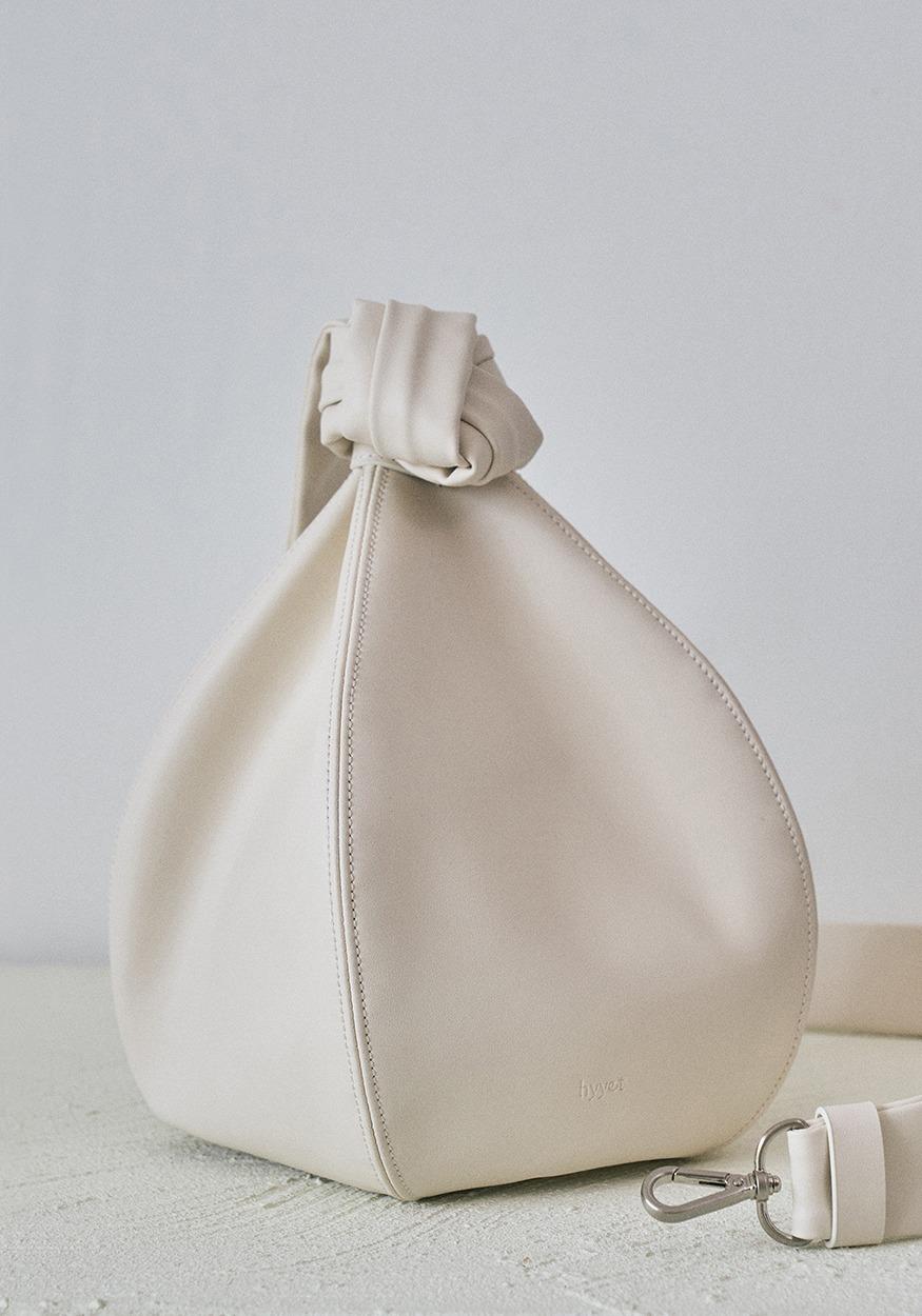 Amphora bag White