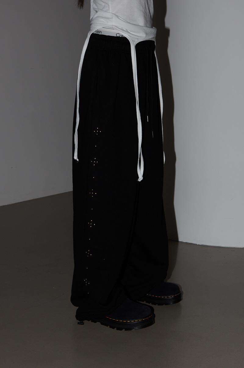 ABBY SIDE STUD MEGA WIDE SWEAT