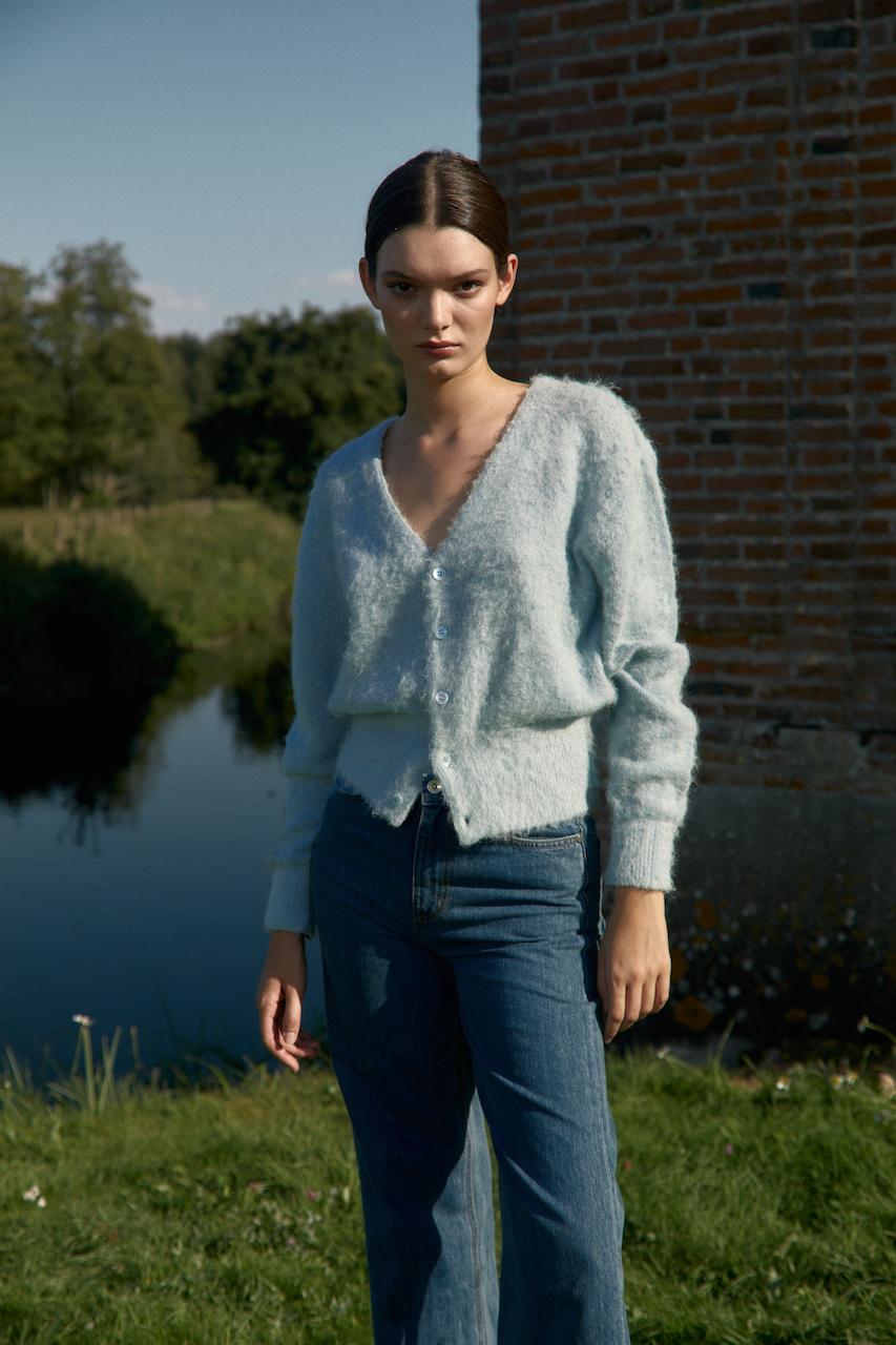 Women's Alpaca Cardigan Sky Blue (10월 17일 순차 발송)