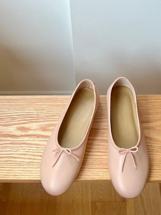 Kiki Flats - Tiny Love