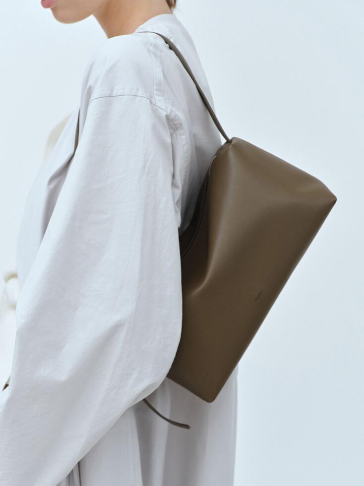 미누 숄더백 Minu Shoulder Bag_Khaki Brown