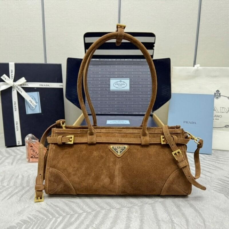 프라다 라지 스웨이드 핸드백 브라운 1BA433 2C4S