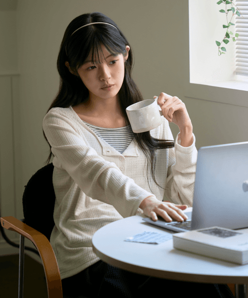소프트 레이어드 헨리넥 티셔츠 크림
