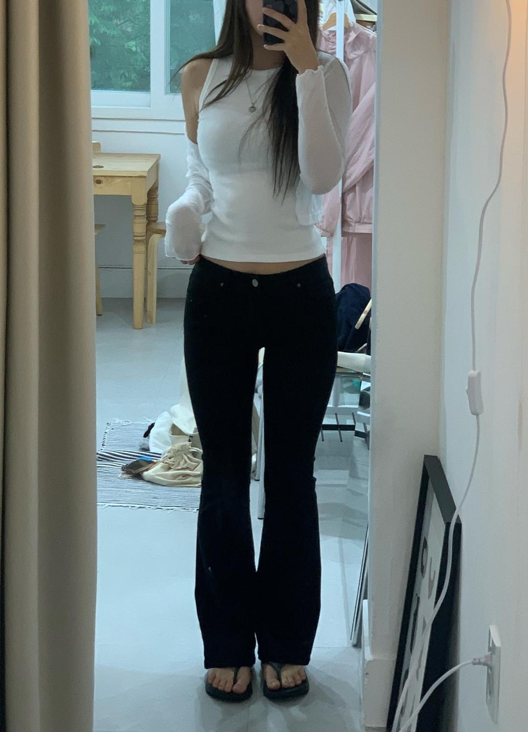 오브더로지 [역대급핏🔥/모델소장] 에밀리 로우라이즈 부츠컷 스판 블랙진 블랙데님 (S~L)