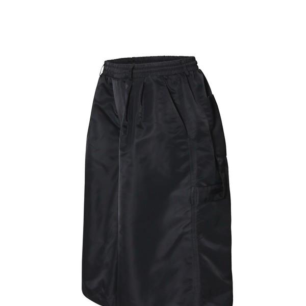 <6월 22일 오후 7시 재입고> MJD X KOIN SEOUL TWO TUCK RE-NYLON WIDE CARPENTER BERMUDA PANTS BLACK