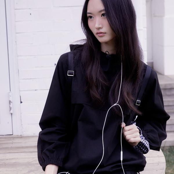 Two-Way Hood Shirring Anorak Top (BLACK)