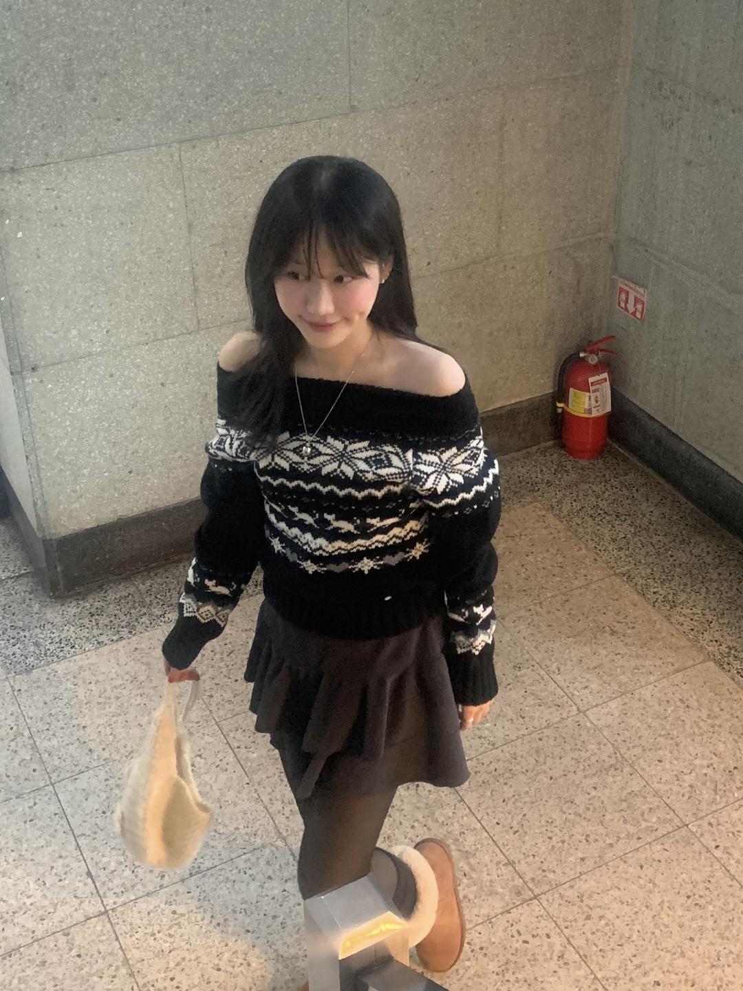 시즌플레이트 [무료배송] snow 노르딕 캣츠 오프숄더