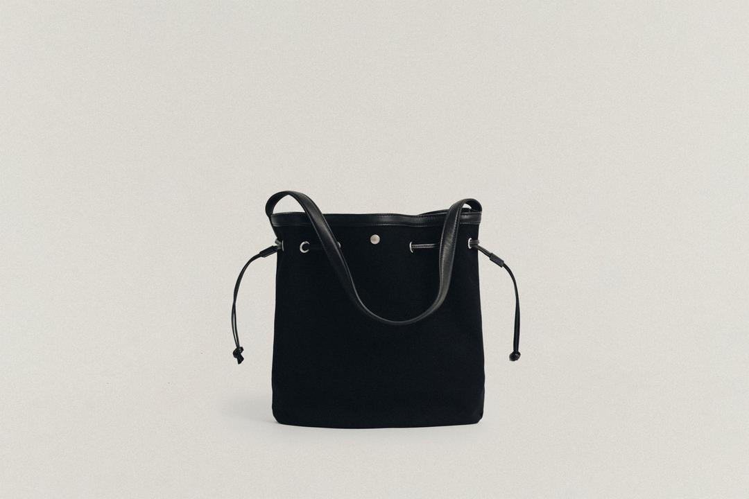 SAC COQUILLE BUCKET BLACK