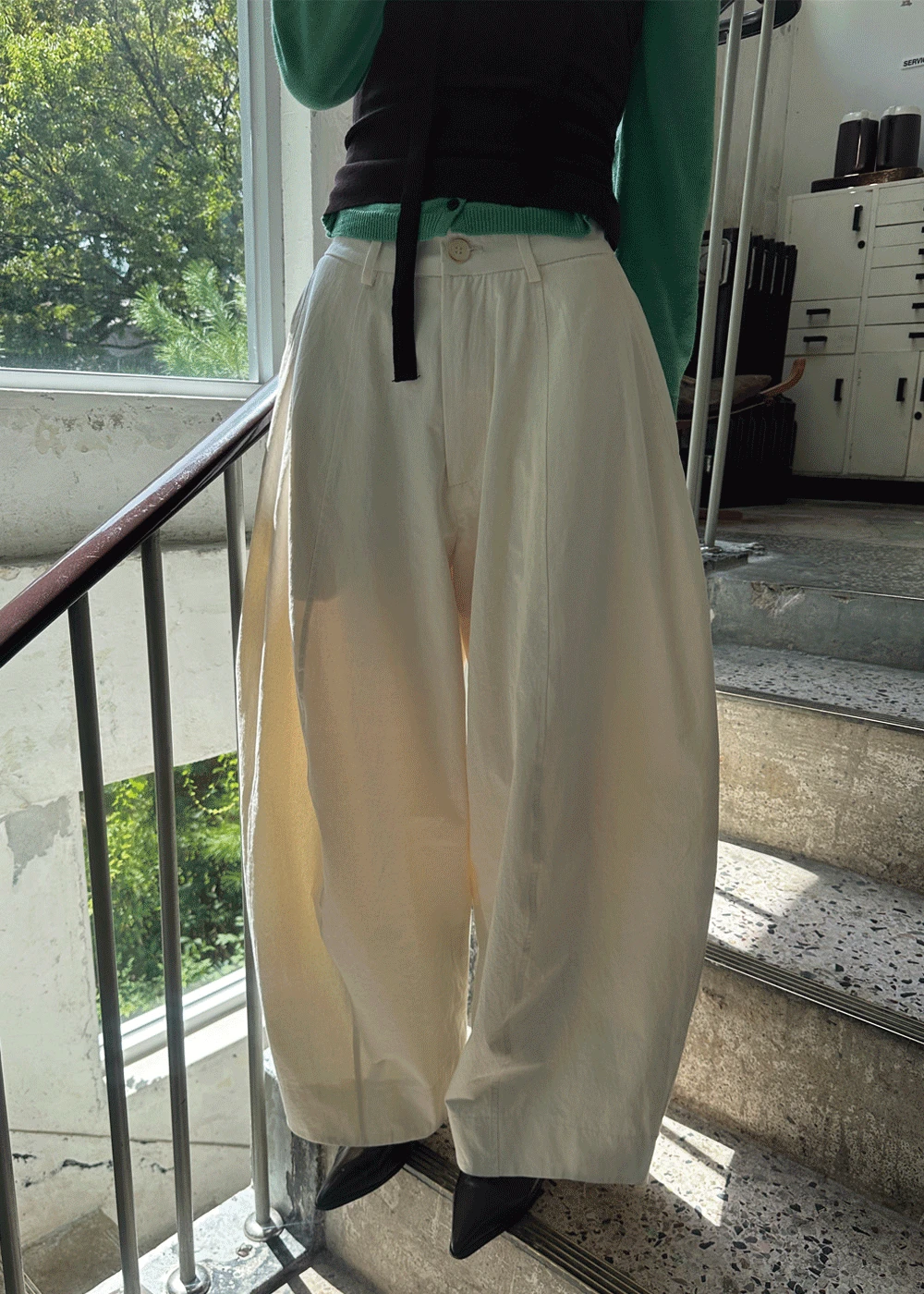 Lusy curve cotton pants