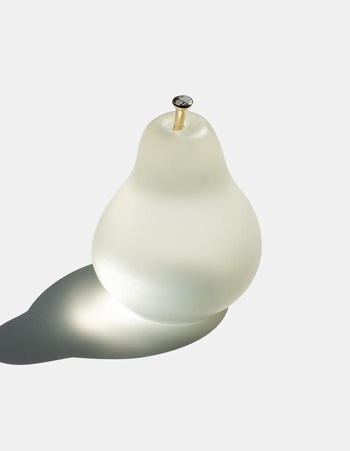 MIXTURESHOP) Pear Paperweight : 보송한 배 문진