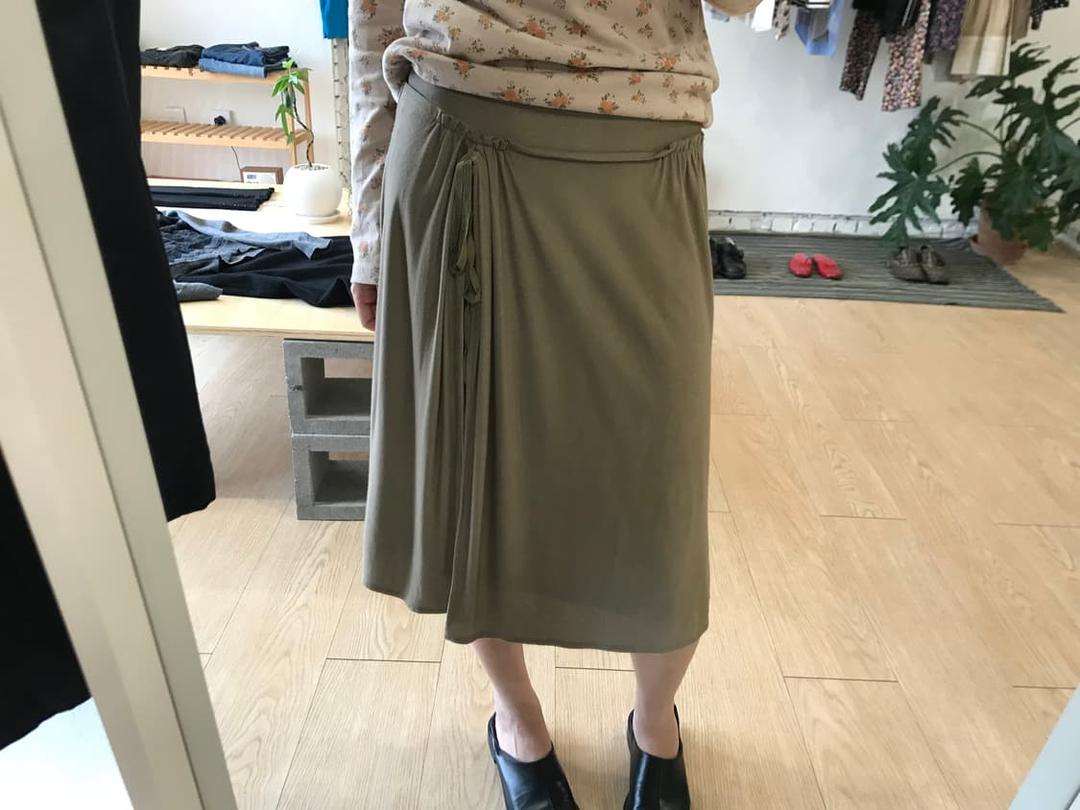 Ray beams skirt | 후루츠패밀리