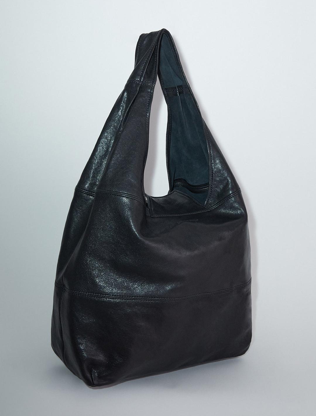 RIBA-Black large leather shoulder bag