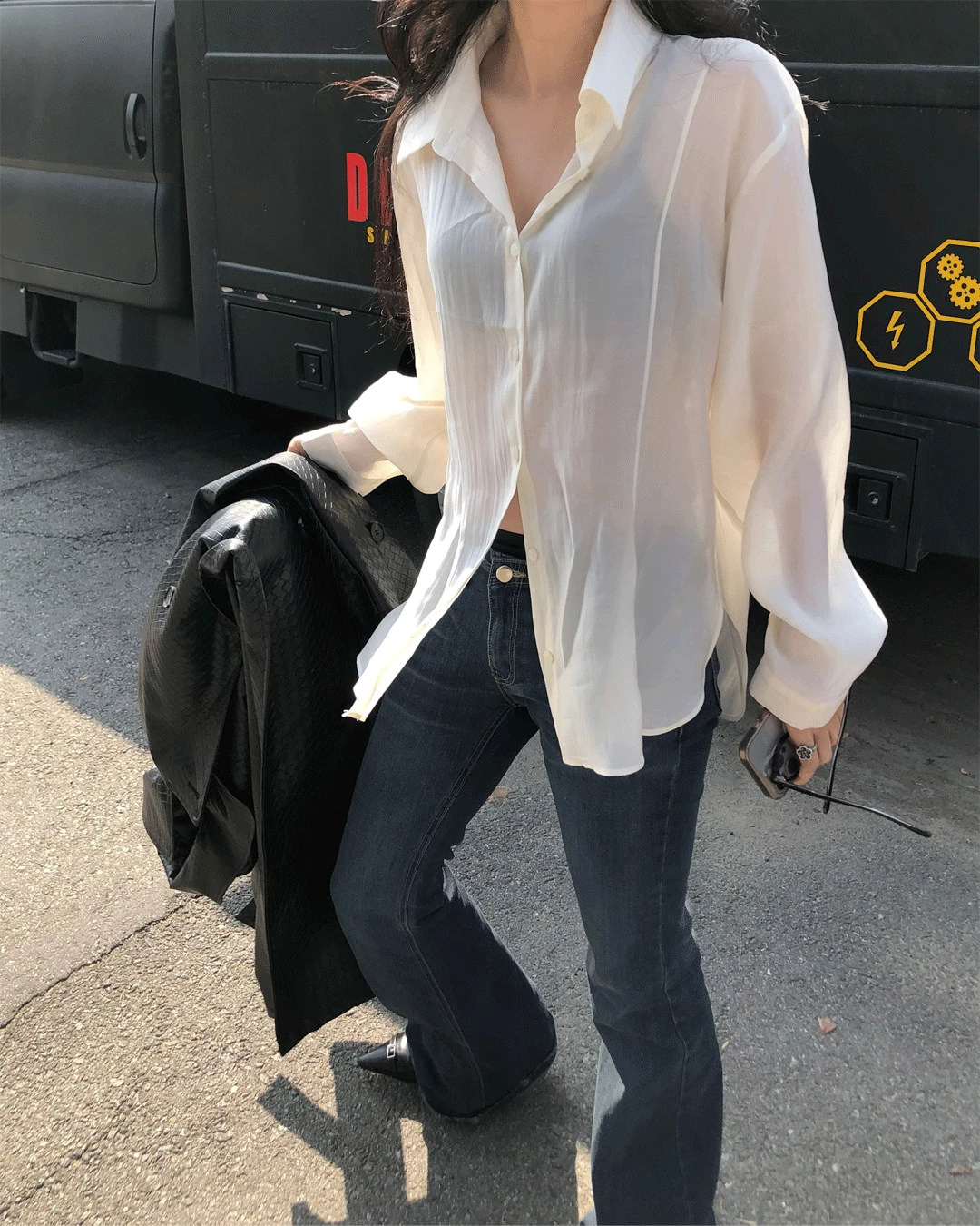 플라워 턱 셔츠