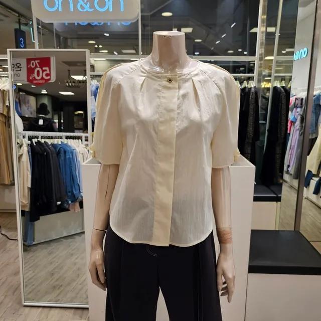 [온앤온]온앤온 핀턱 래글런 소매 블라우스 NJW4MB509_P362733549