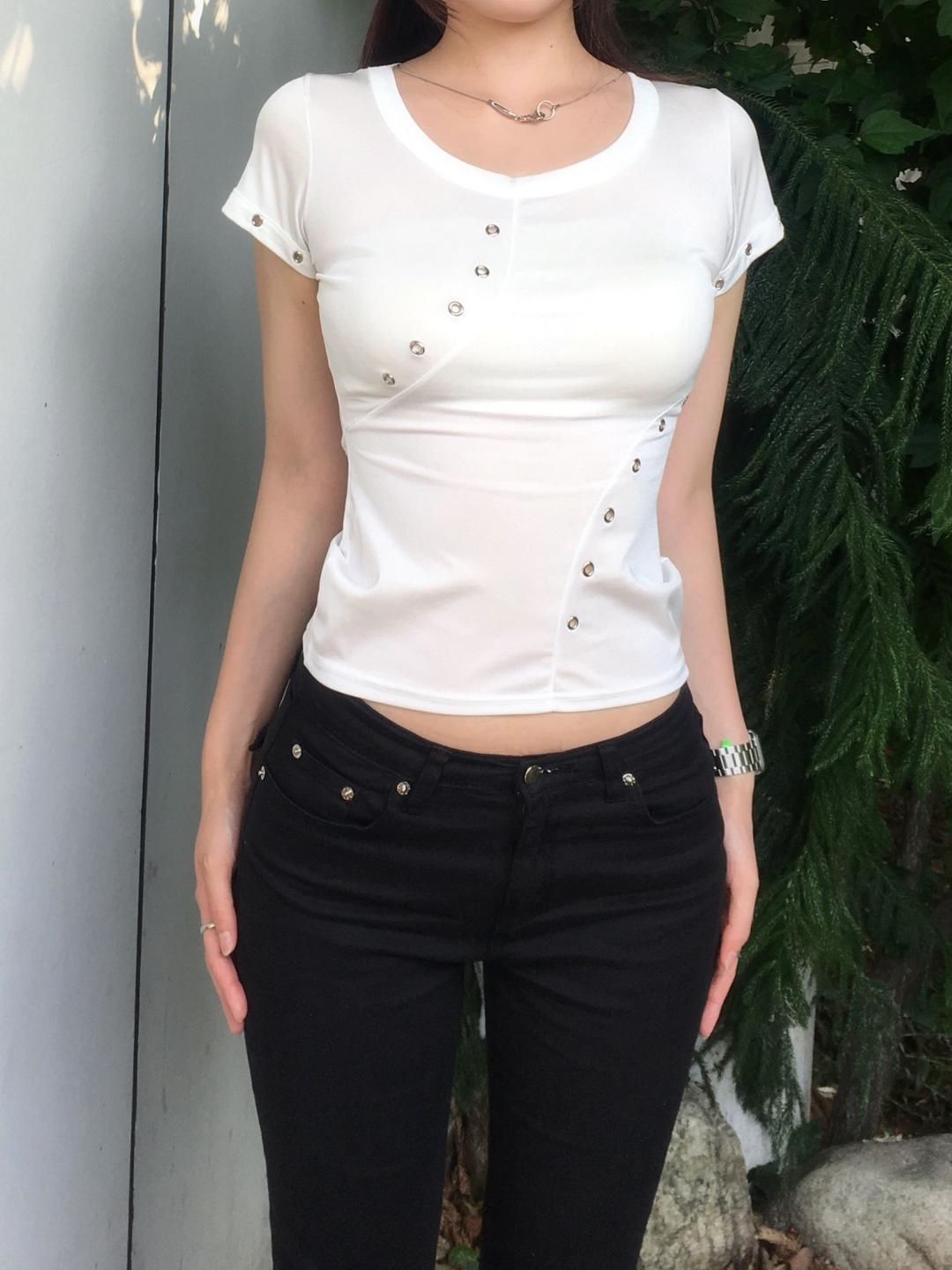 Erein Eyelet Top(3 color)