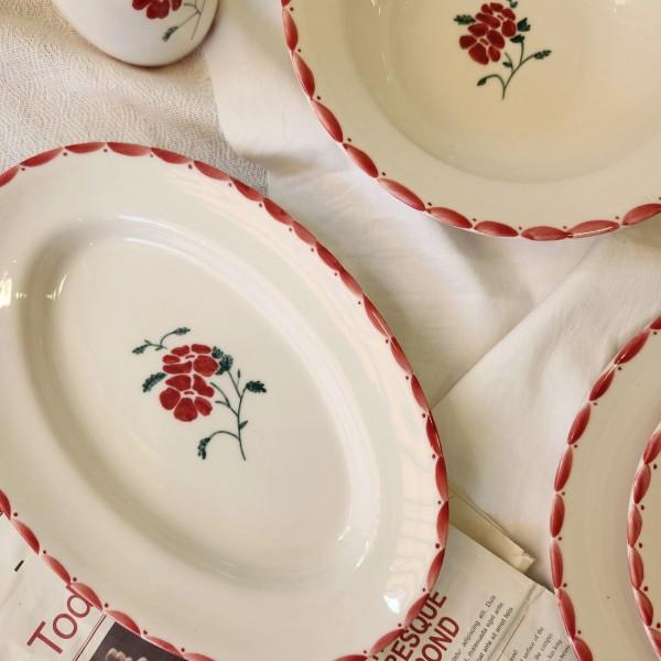 와인 레드 오발 플레이트