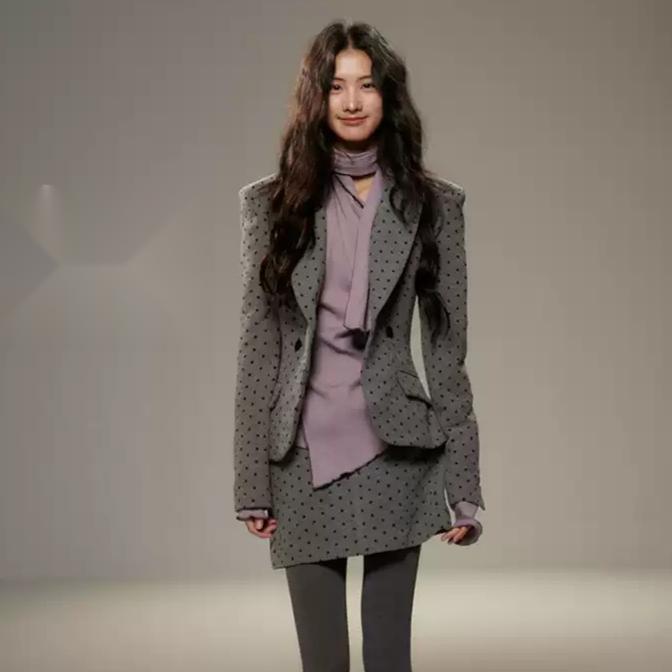 LVETONG 투피스 그레이 도트 슬림 블레이저 스커트 정장 셋업