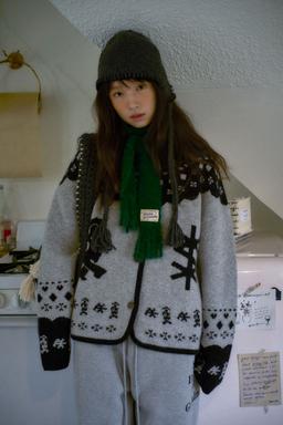 [OUR SAALTY X DANCING GRANDMA] Jacquard cardigan : black