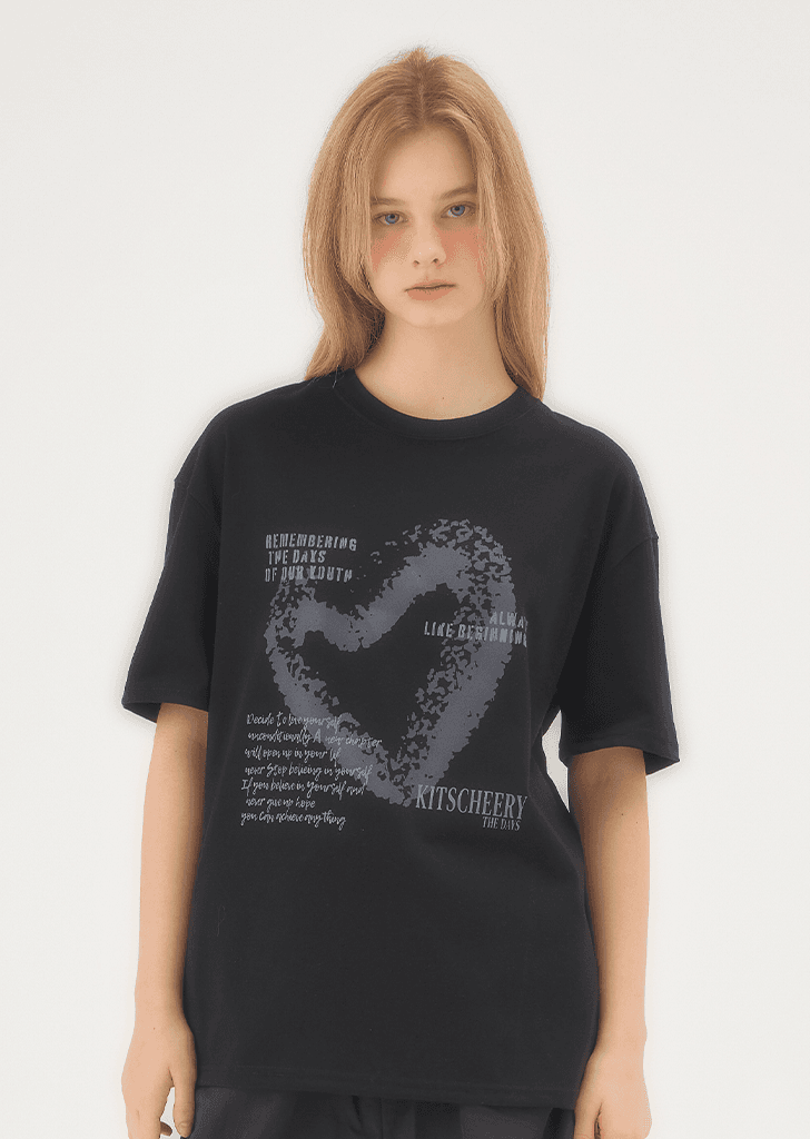 Leaf Heart T-shirt (Black)