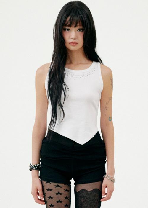T22.00 Sleeveless Stud point T-shirt _ White Pattern1