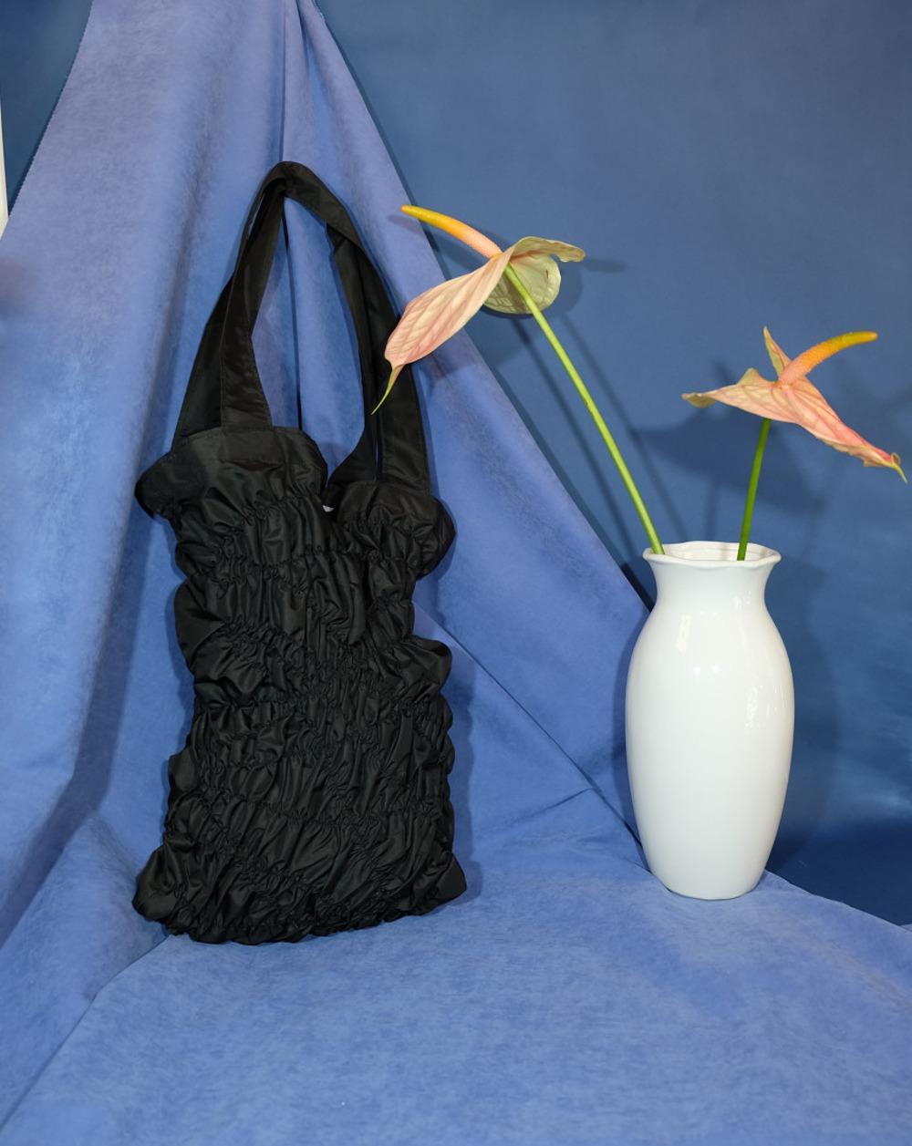 SHIRR SHIRR BAG black