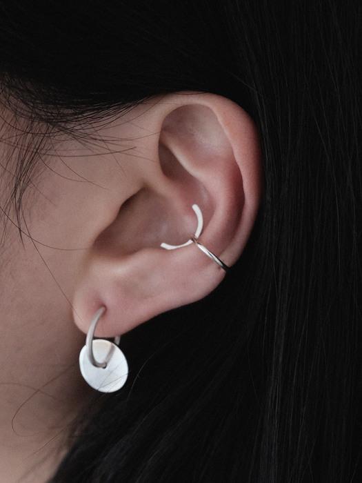 Semicircle earcuff