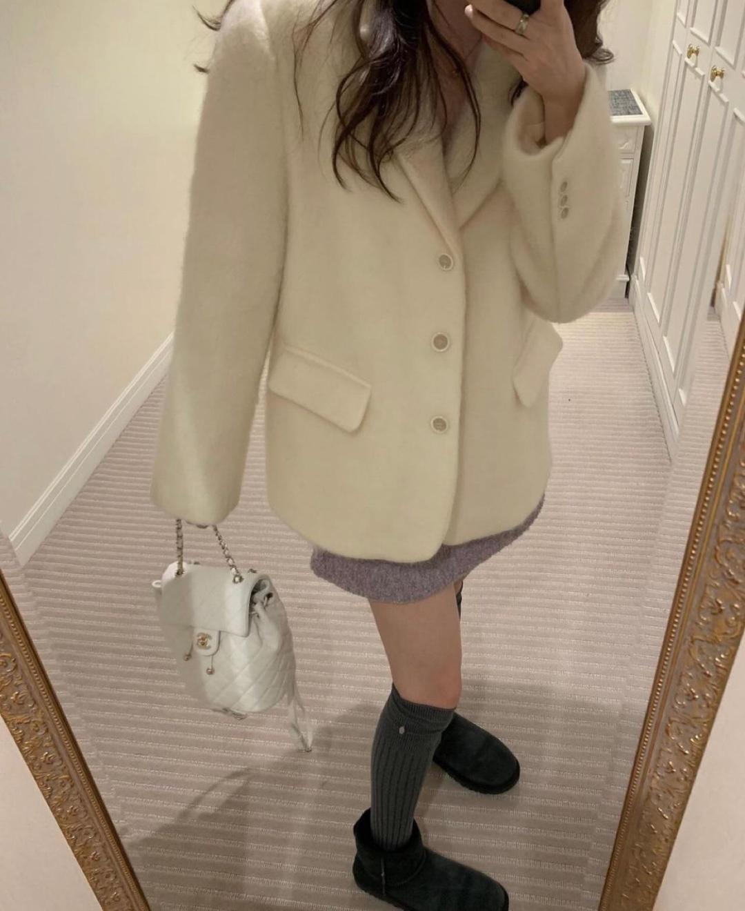 무니에트 [MUNIATE/무니에트] pyt 프리티영띵 울 자켓 긴팔 카라 하프 코트 jk