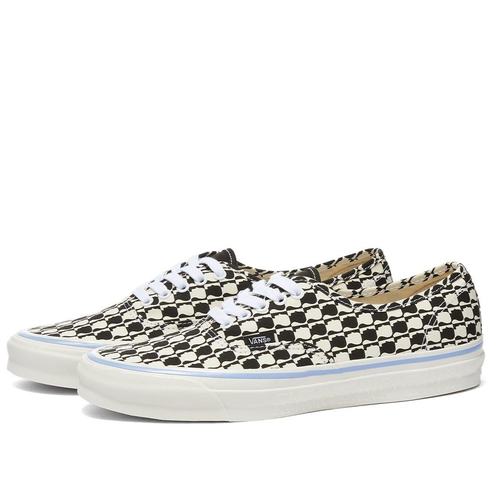 반스 볼트 브레인데드 어센틱 운동화 흰검