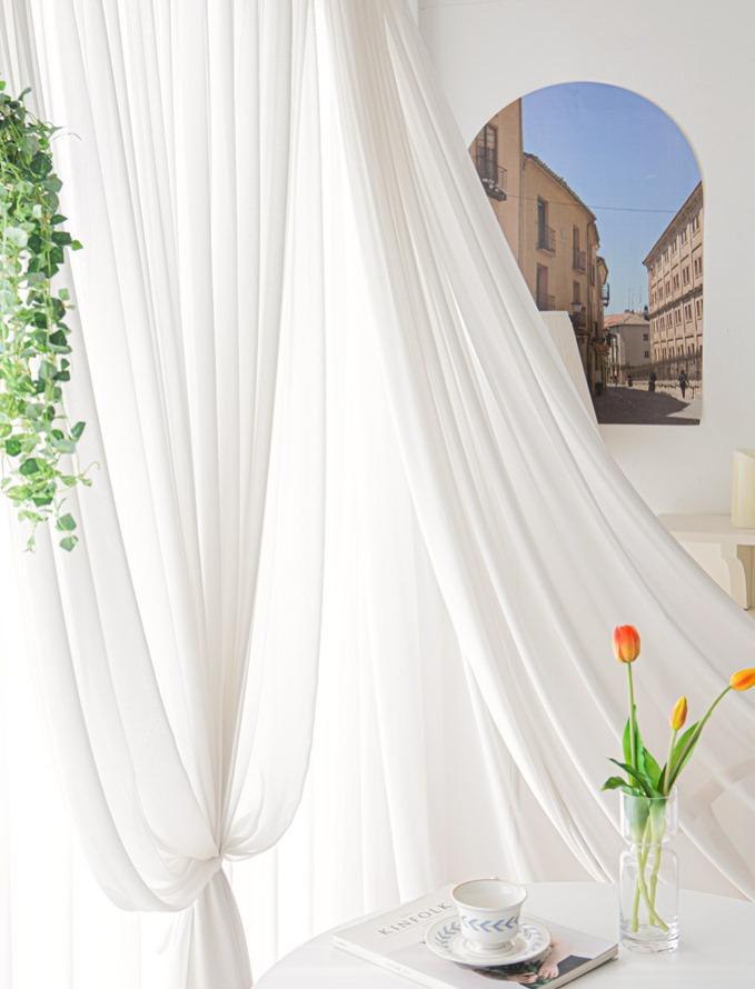 화이트 쉬폰 나비주름 속커튼