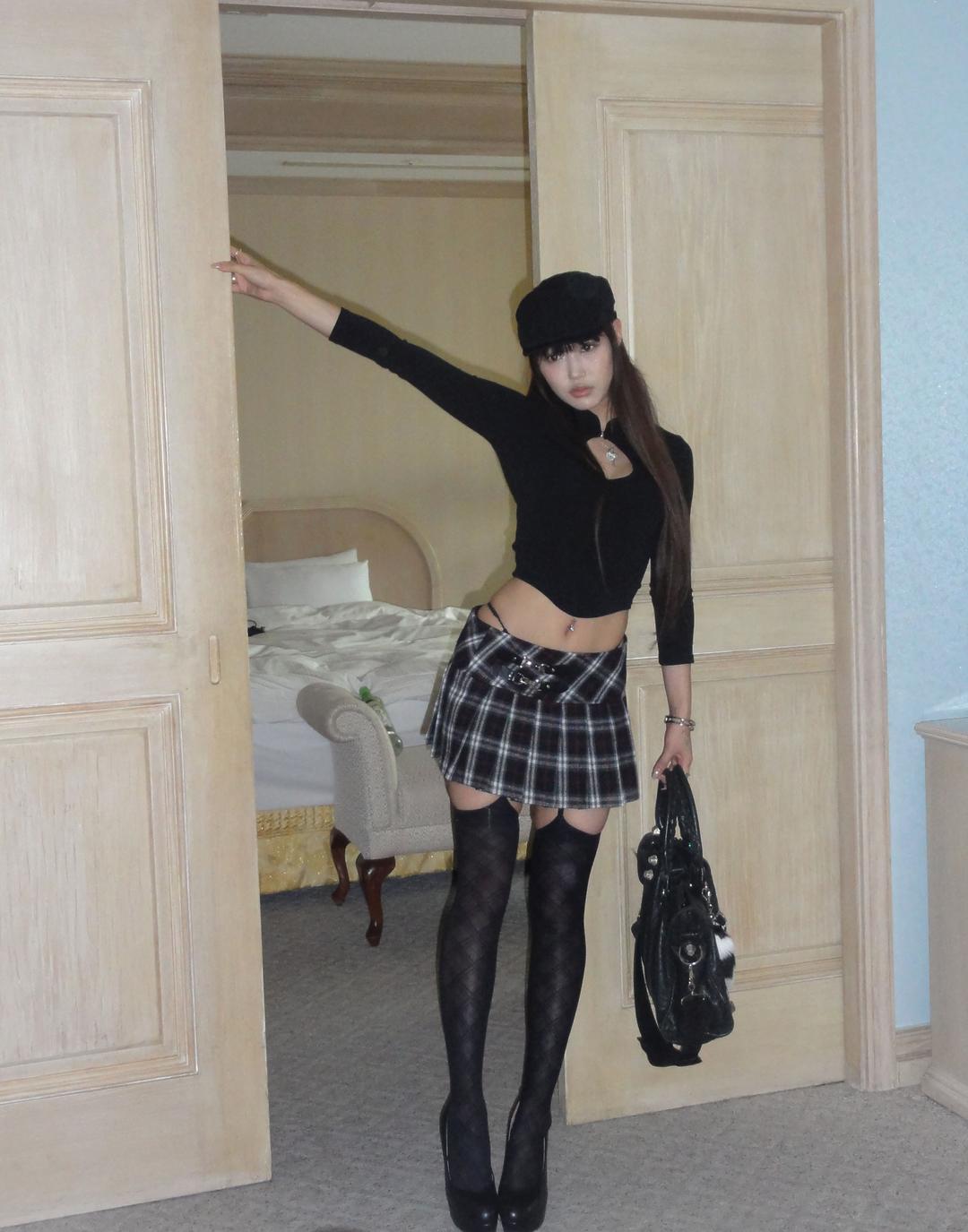 slim oriental top