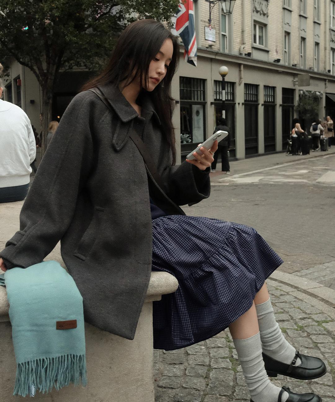 케이클럽 [단독][MADE]케이티 히든단작 울 하프 코트 (S-L/데일리룩/출근룩/하객룩/겨울코트/겨울아우터/하이넥코트/하프기장)