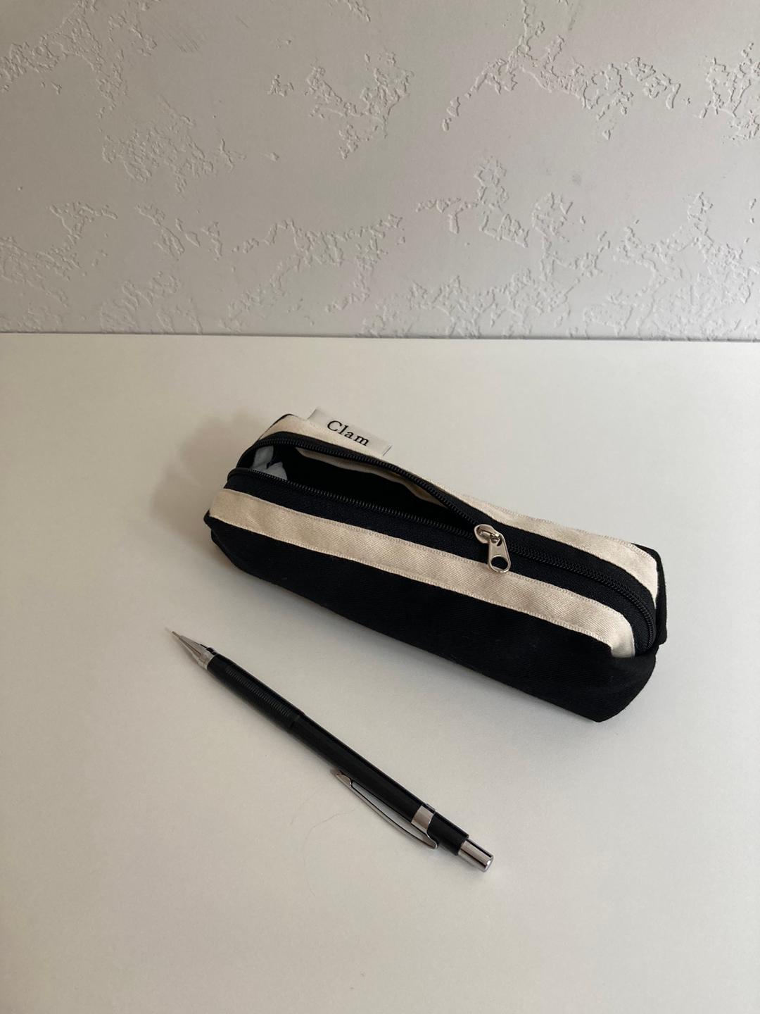 Clam round pencilcase _ Black (2Size)