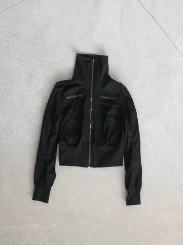 High neck zip-up