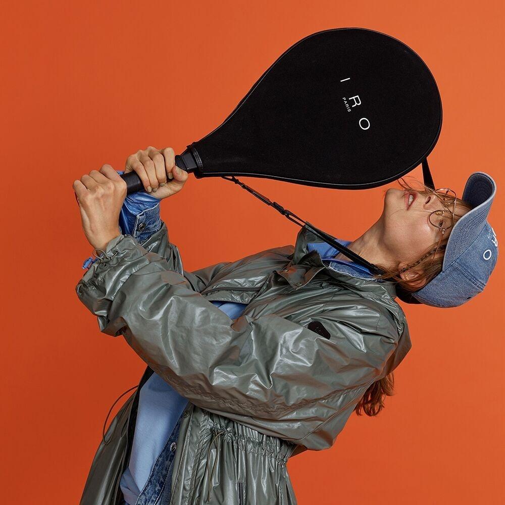 [이로 맨] [CDP] 글로시 롱 레인 코트_IQUAA22903KHL