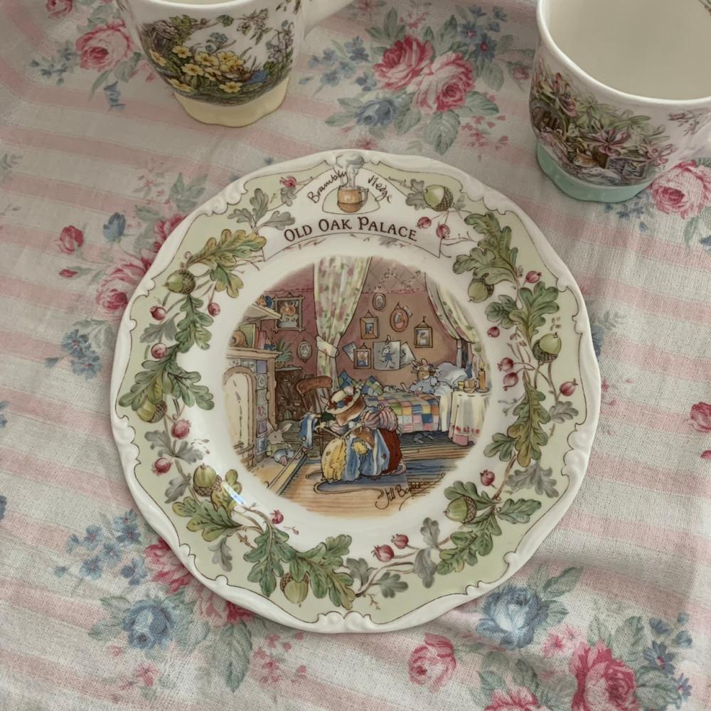 빈티지 영국 로얄덜튼 브램블리헷지 올드오크팰리스 old oak palace 플레이트 접시