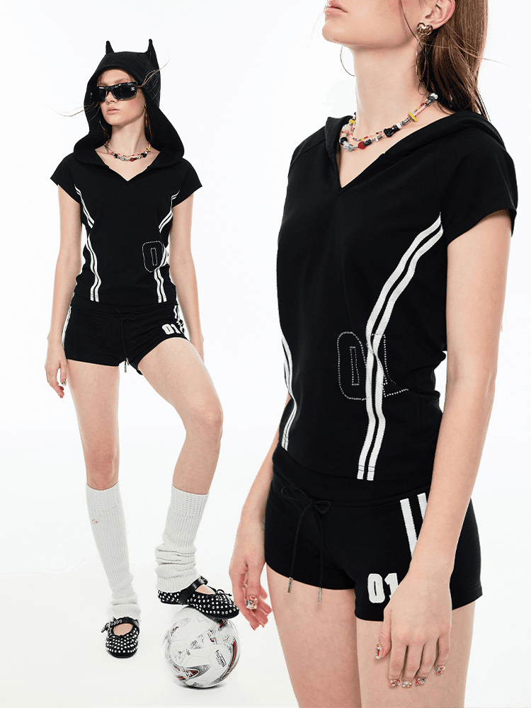 1JINN STUDIO 데빌 넘버 라인 브이넥 후드 탑 (2컬러)