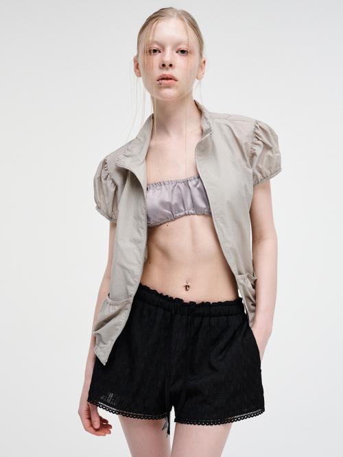Lace Banding Short Pants Black