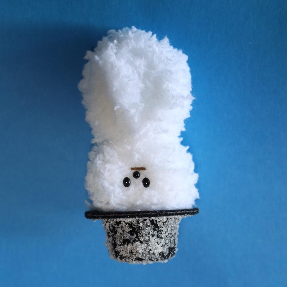 눈 쌓인 거꾸로 눈사람 키링