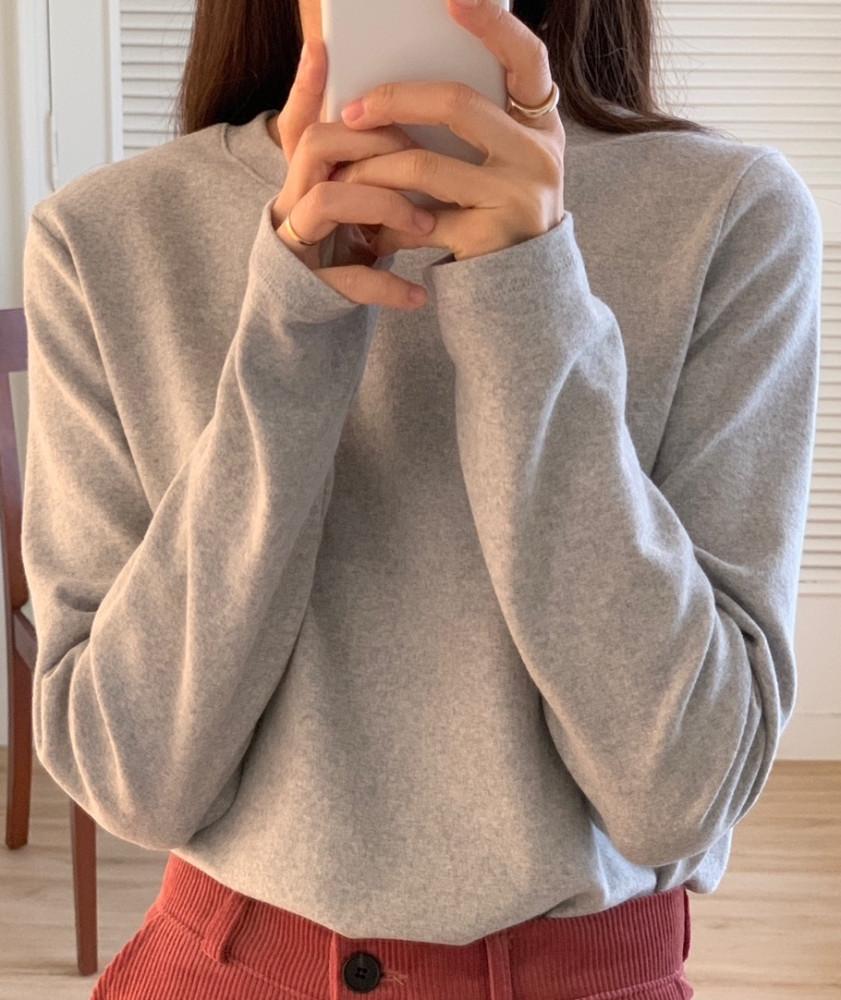 (무배) 초콜렛 라운드넥 피치 긴팔 티셔츠  2023F/W (chocolate)