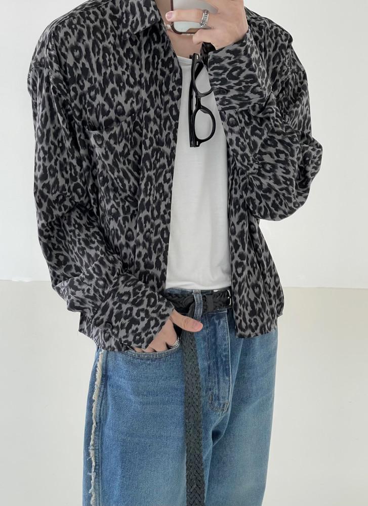 Animal leopard cropped blouse 호피무늬블라우스 레오파드셔츠