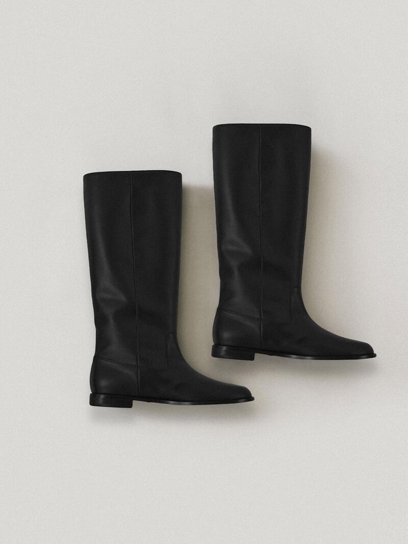 Holmes Knee Boots Matte Black