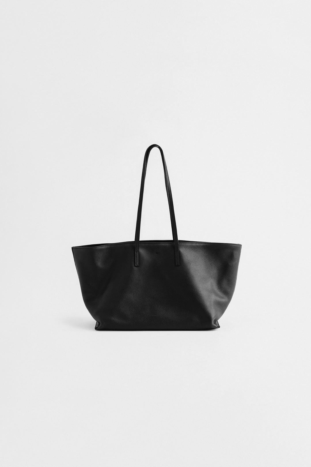 25384_Black Shopper Bag