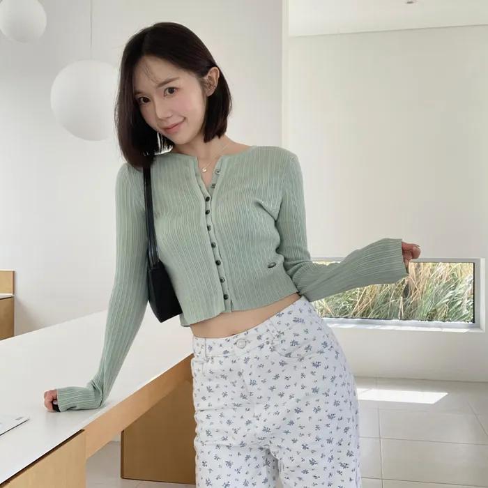 WOMAN 리브드 크롭 가디건 [MINT] / WBE1L04516